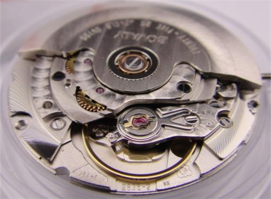 天梭机械手表中游丝常见故障修理